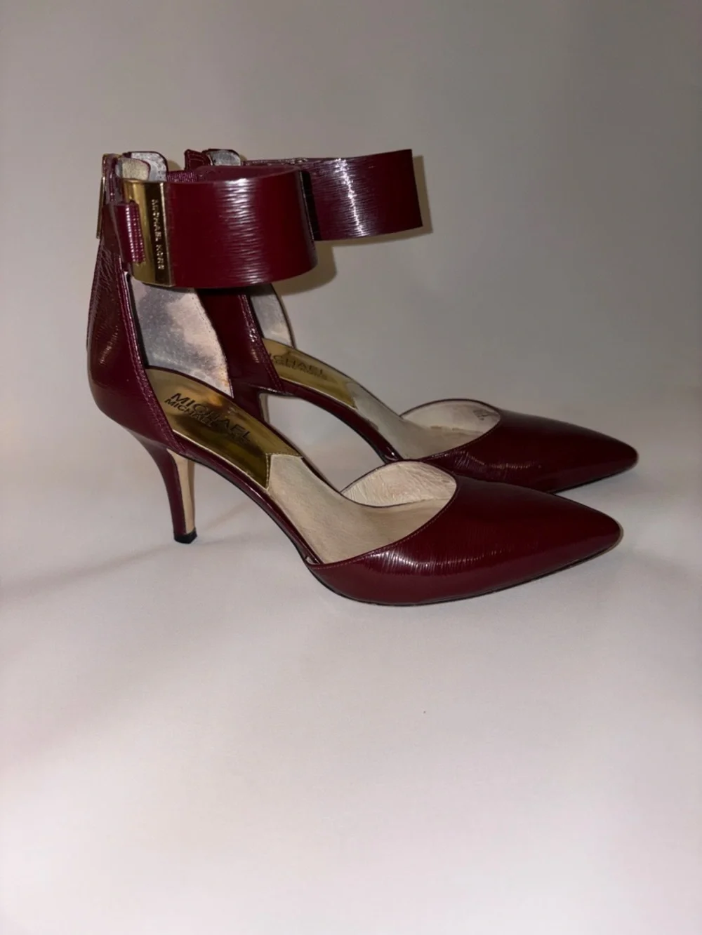 Michael Kors‎ Women's Guiliana Mid Ankle Strap Pumps Size 7